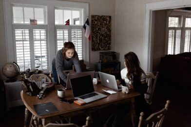 How to make money blogging in 2023?